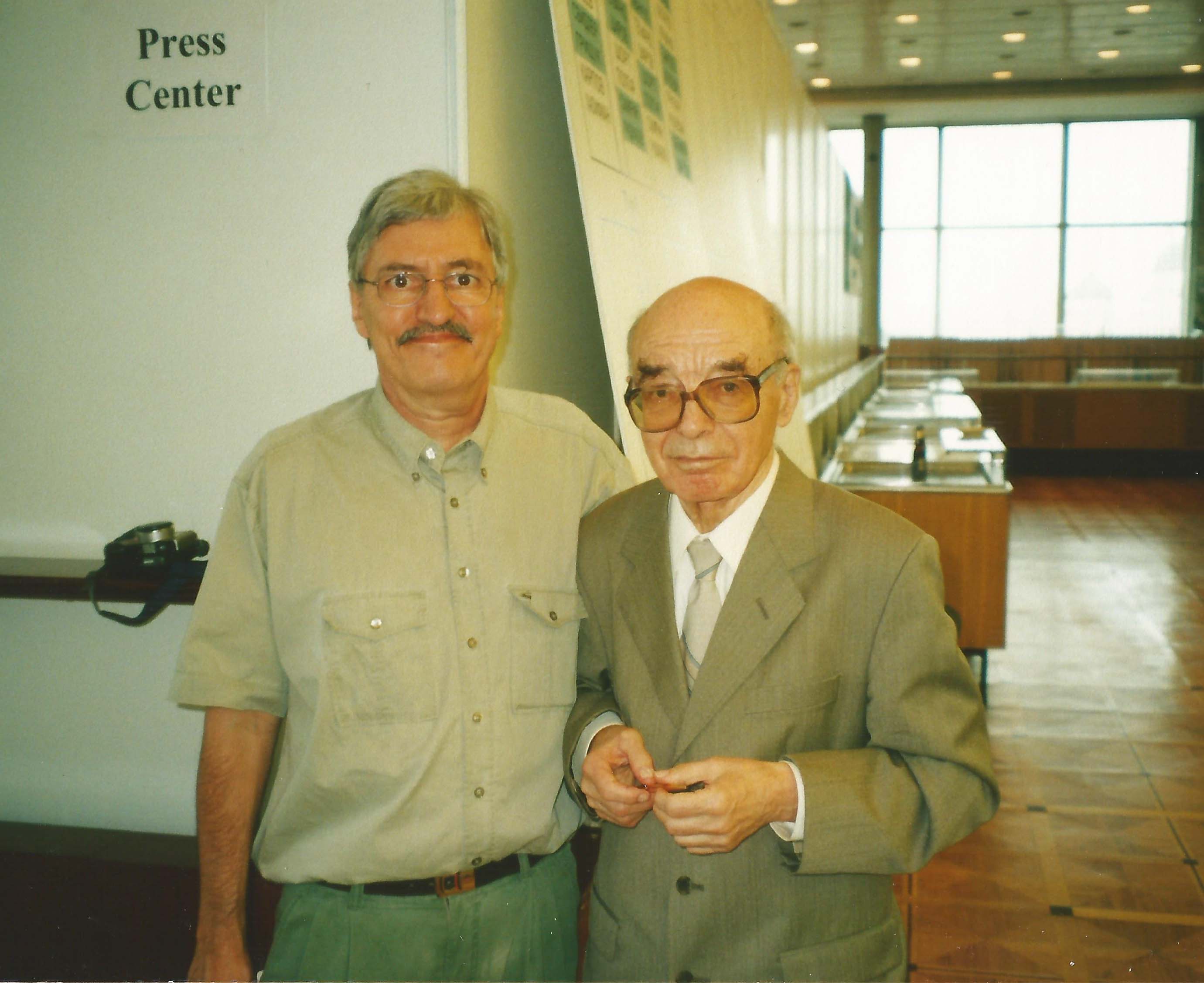 Zum 95sten Geburtstag von David Bronstein ChessBase